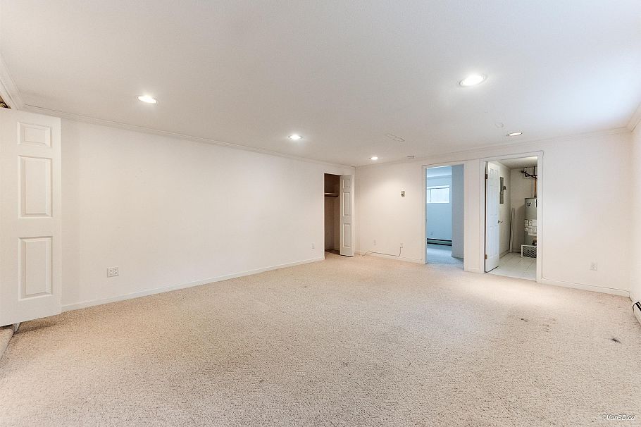 6633 Montgomery Street Vancouver, BC - 31