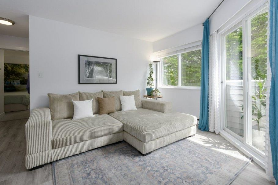 301 29 Nanaimo Street Vancouver, BC - 1