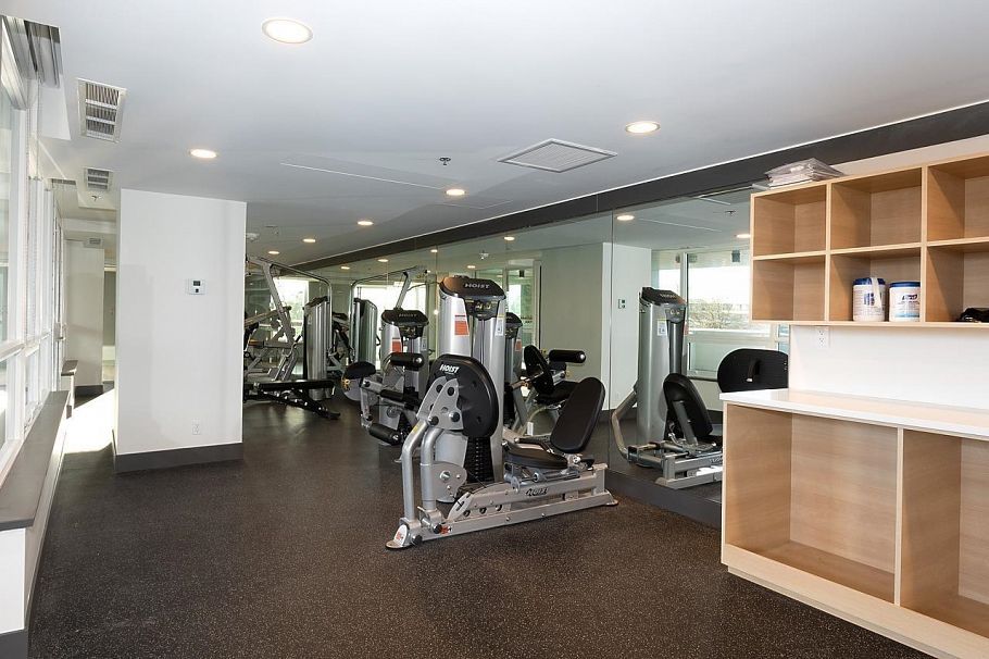 1806 1632 Lions Gate Lane North Vancouver, BC - 10