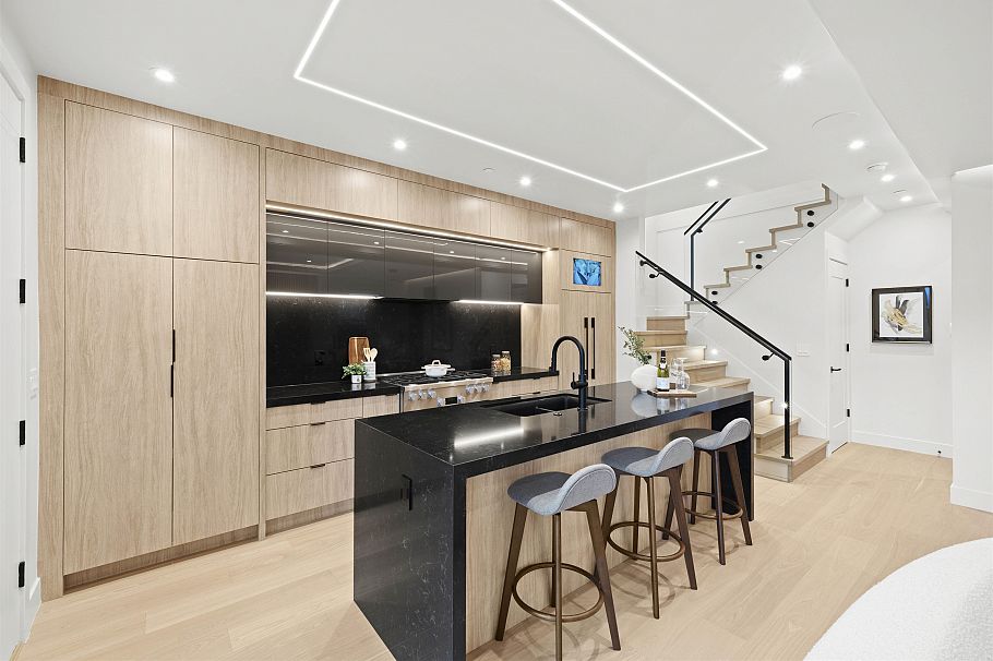 1 3466 W 22nd Avenue Vancouver, BC - 4