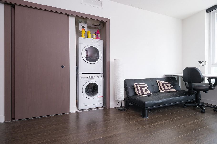 1115 68 Smithe Street Vancouver, BC - 8