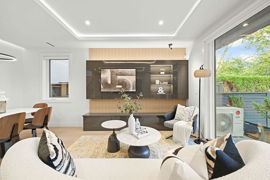 1 3466 W 22nd Avenue Vancouver, BC - 2