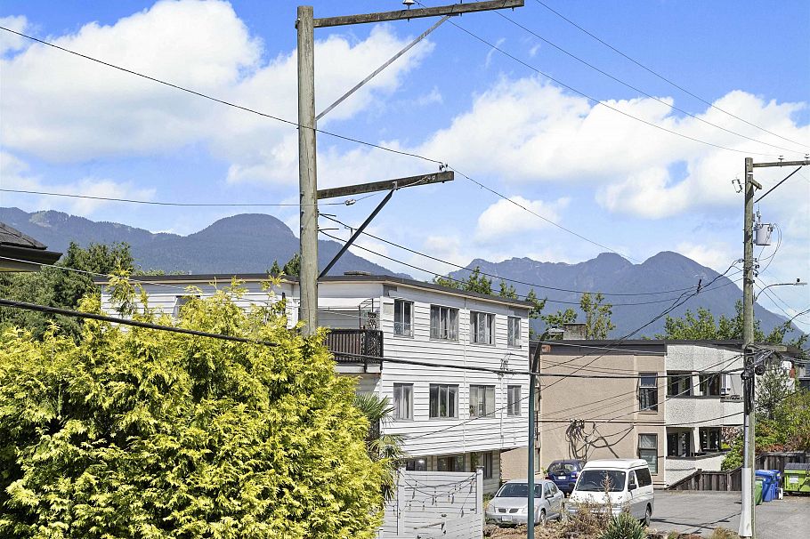 203 2244 Mcgill Street Vancouver, BC - 21