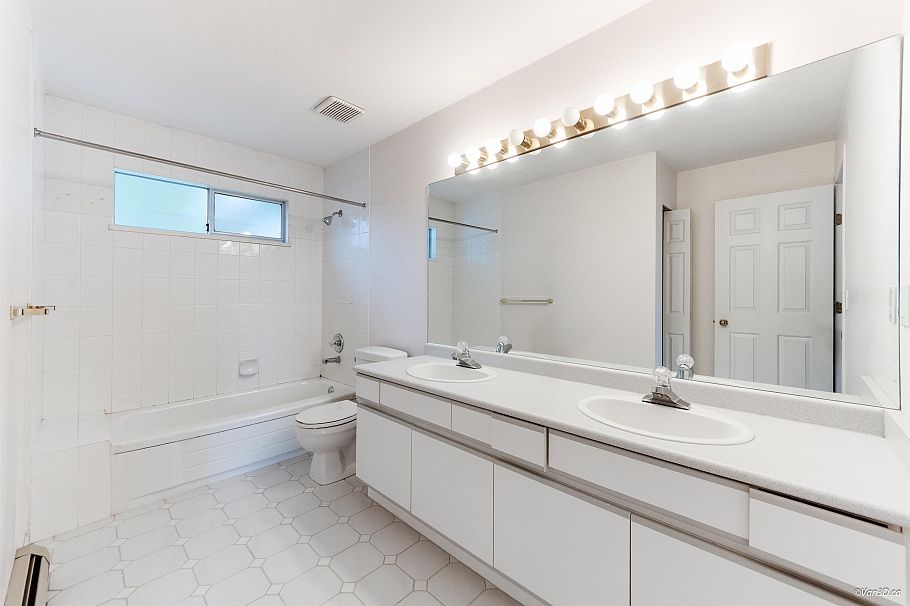 6633 Montgomery Street Vancouver, BC - 29