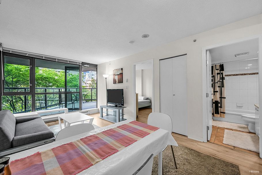 201 1367 Alberni Street Vancouver, BC - 9