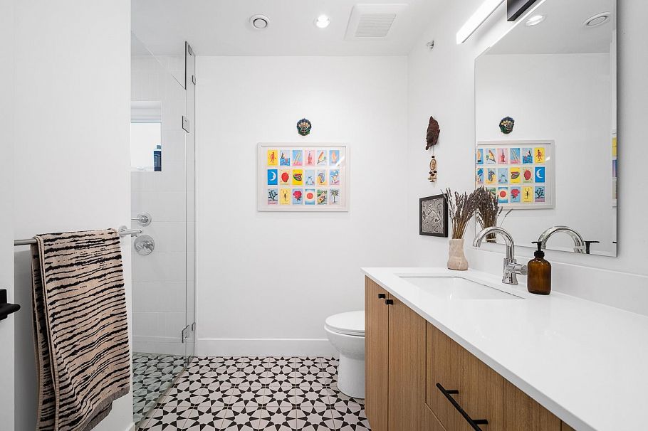 3530 W 43rd Avenue Vancouver, BC - 21