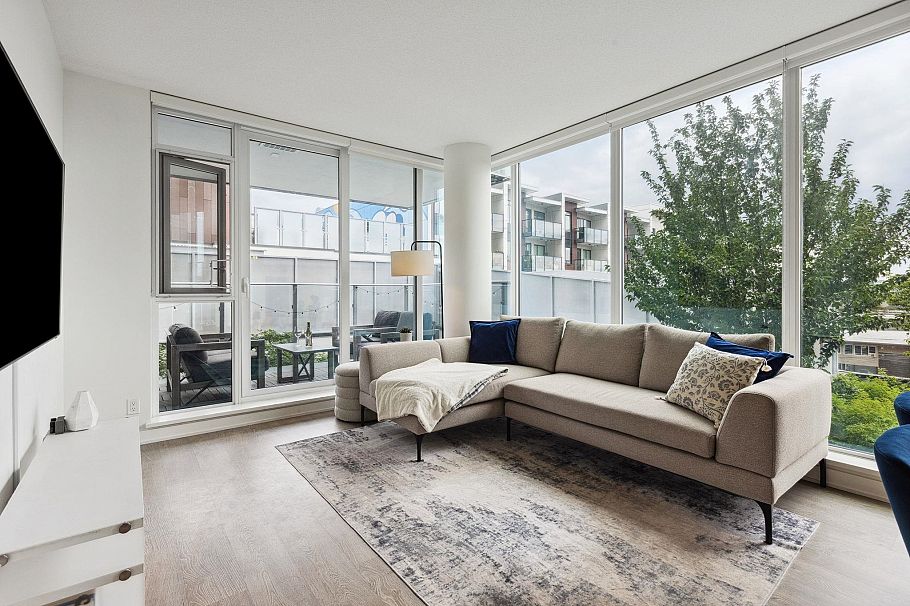 403 1471 Hunter Street North Vancouver, BC - 8