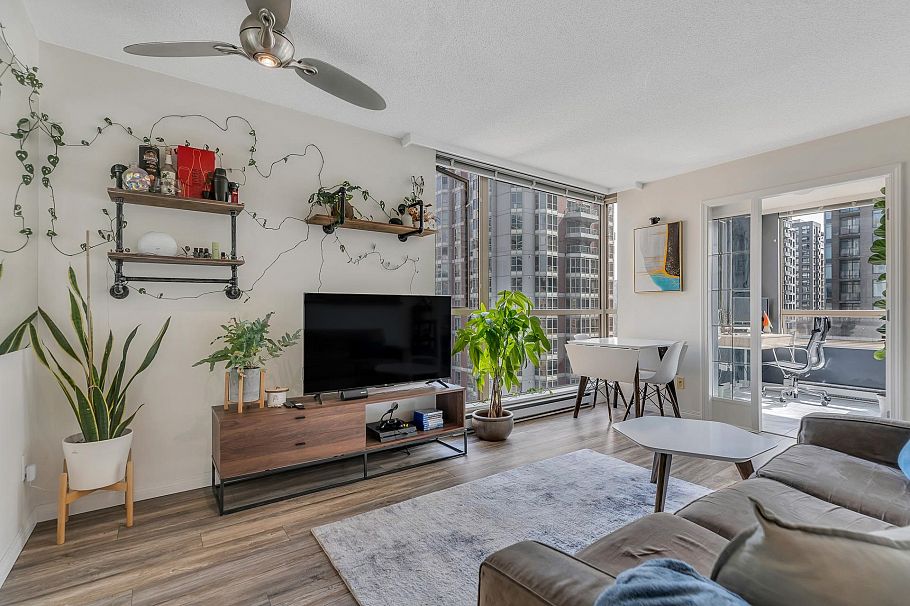 1405 822 Homer Street Vancouver, BC - 4