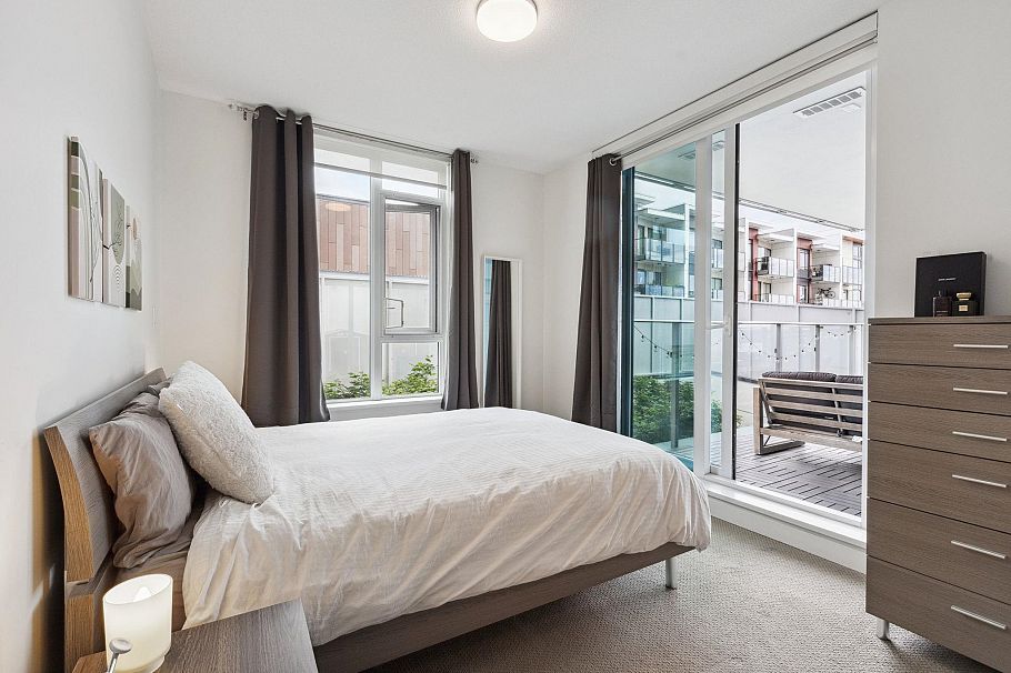 403 1471 Hunter Street North Vancouver, BC - 12