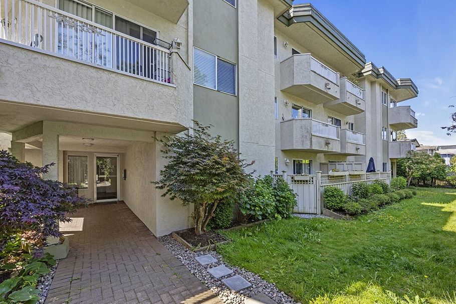 302 458 E 43rd Avenue Vancouver, BC - 2