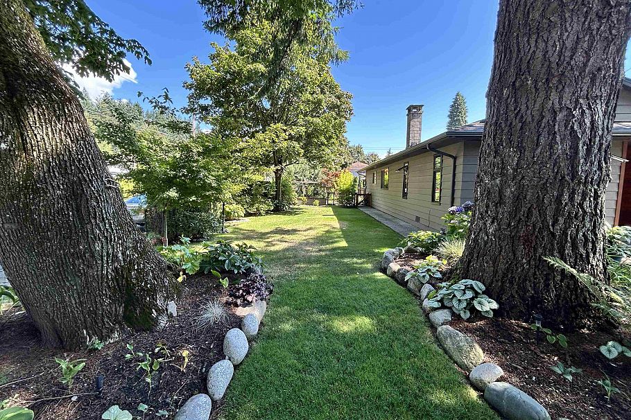 1798 Garden Avenue North Vancouver, BC - 13