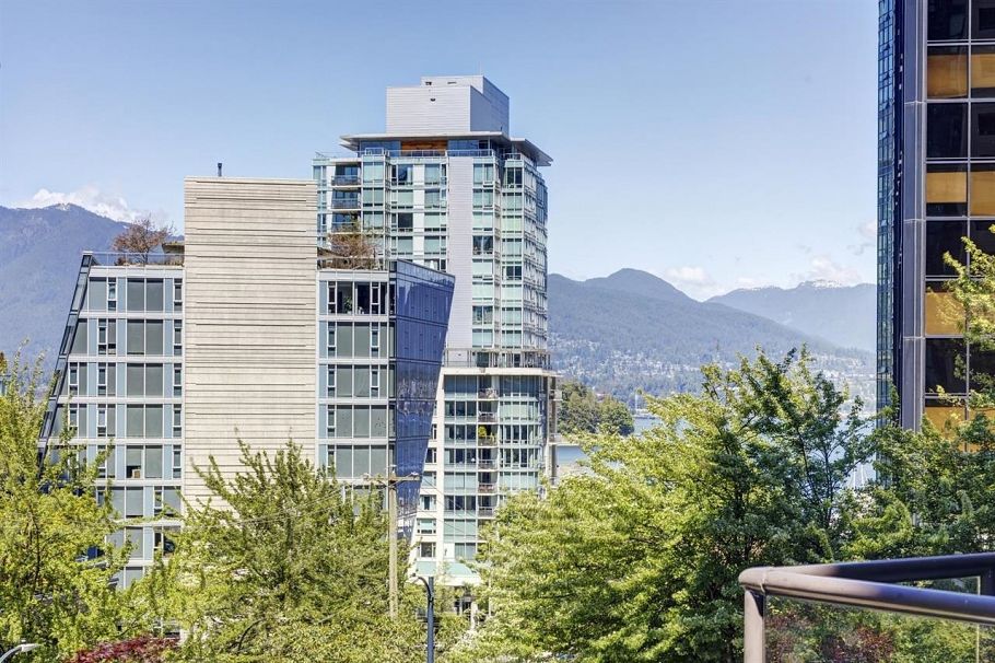 201 1367 Alberni Street Vancouver, BC - 24