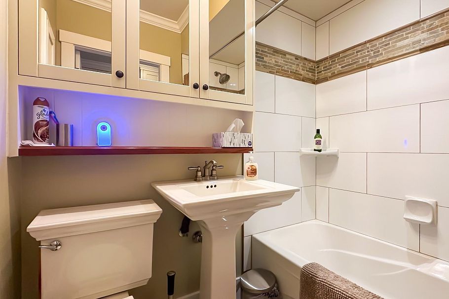 4084 W 32nd Avenue Vancouver, BC - 15