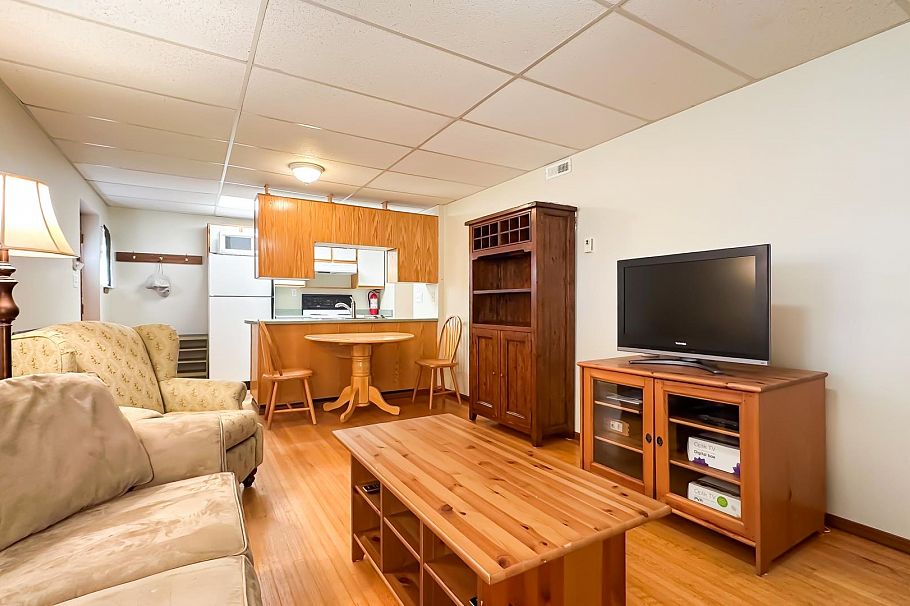 4084 W 32nd Avenue Vancouver, BC - 24