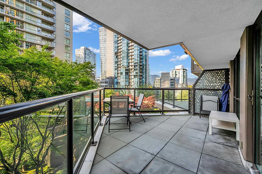 201 1367 Alberni Street Vancouver, BC - 22