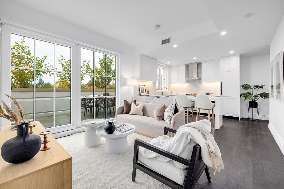 404 2096 W 47th Avenue Vancouver, BC - 9