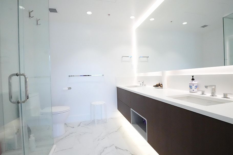 1806 1632 Lions Gate Lane North Vancouver, BC - 6