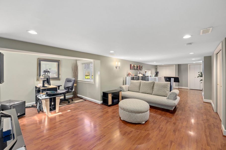 1163 Nanton Avenue Vancouver, BC - 32