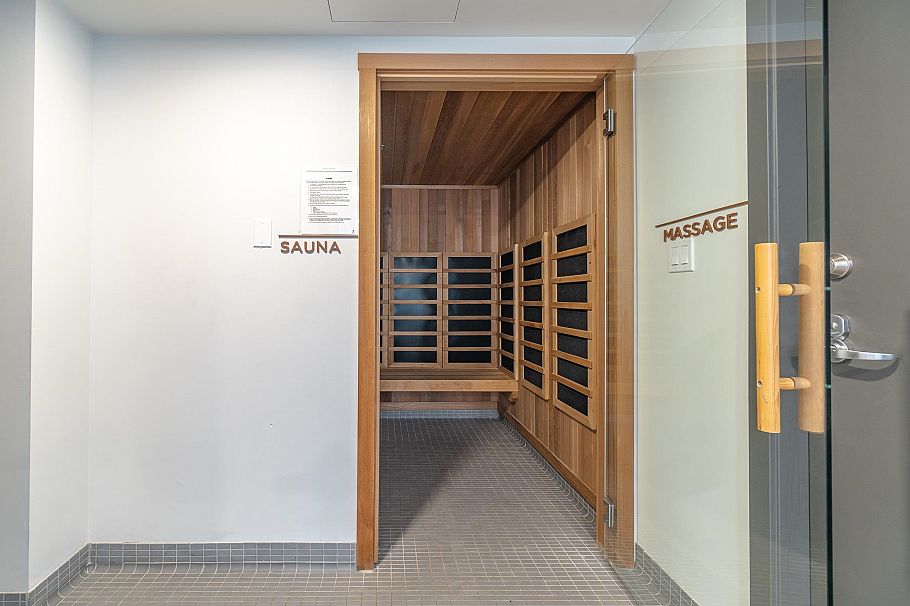 1806 1632 Lions Gate Lane North Vancouver, BC - 11