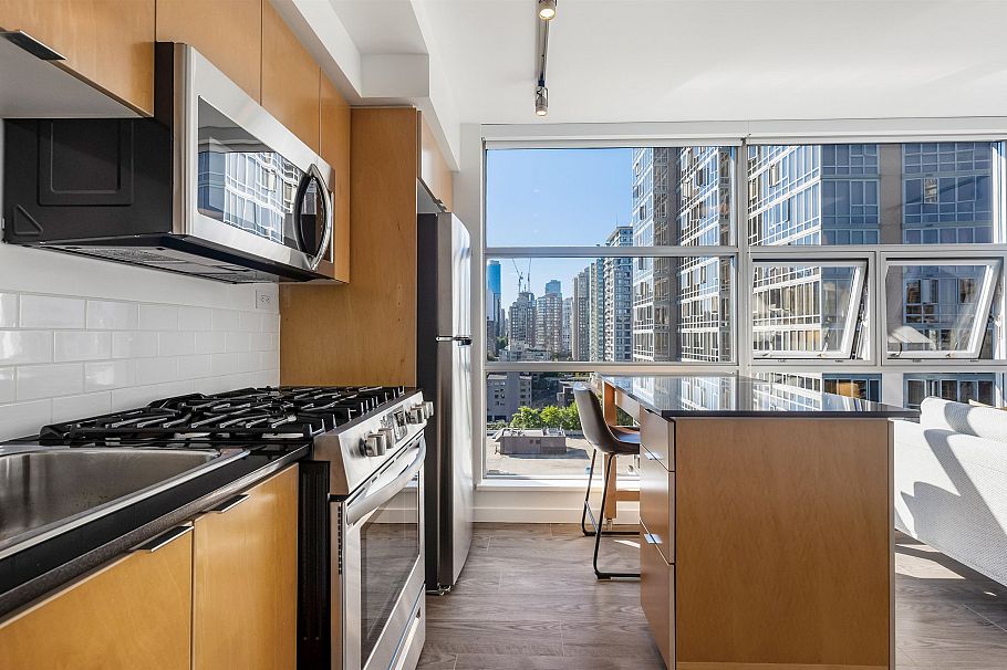 1801 989 Beatty Street Vancouver, BC - 7