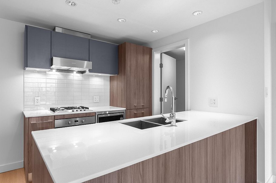 1107 2220 Kingsway Vancouver, BC - 7