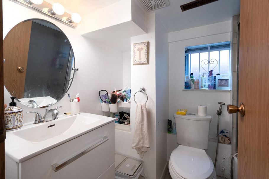 2466 Eton Street Vancouver, BC - 24