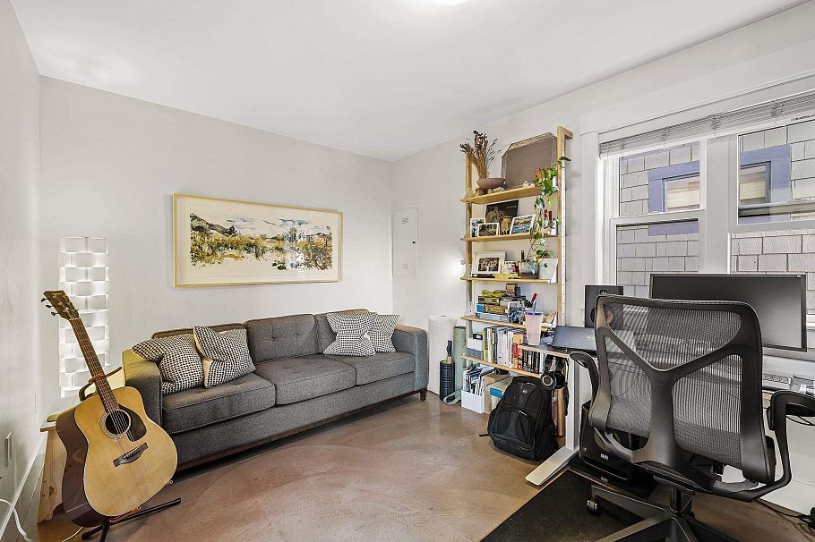 2274 E 7th Avenue Vancouver, BC - 35