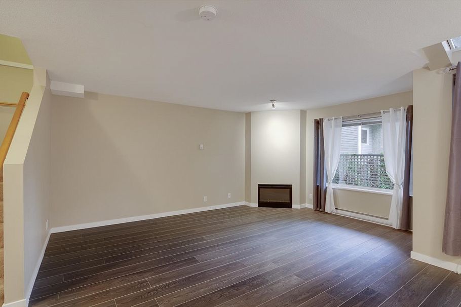 3380 Marquette Crescent Vancouver, BC - 8