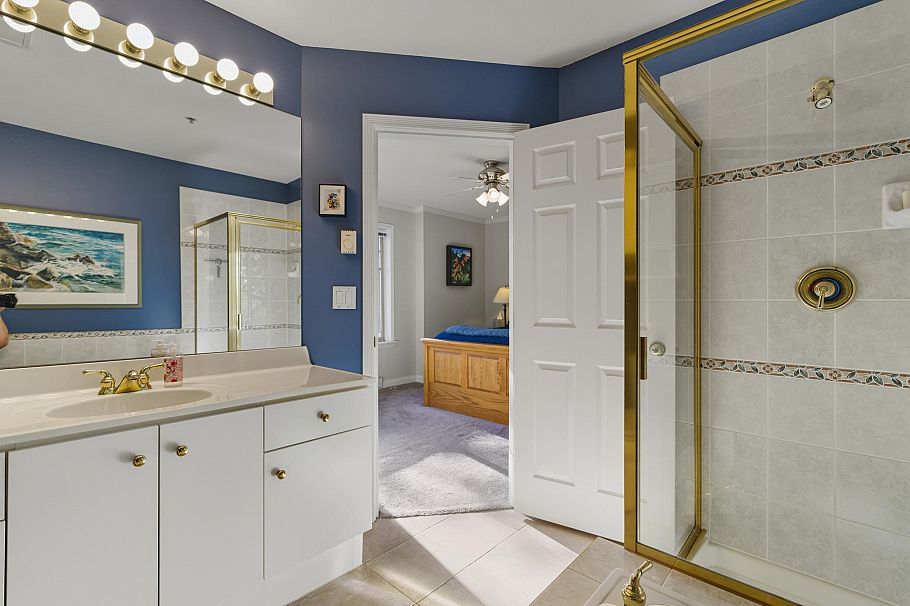 6 222 E 5th Street North Vancouver, BC - 21