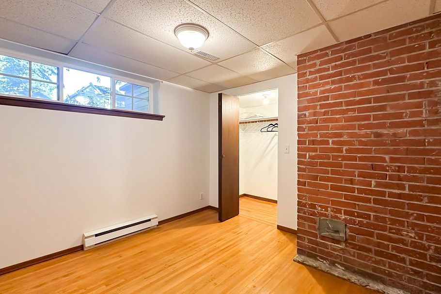 4084 W 32nd Avenue Vancouver, BC - 34