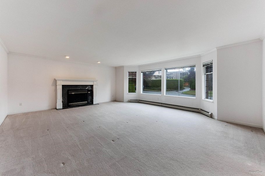 6633 Montgomery Street Vancouver, BC - 4