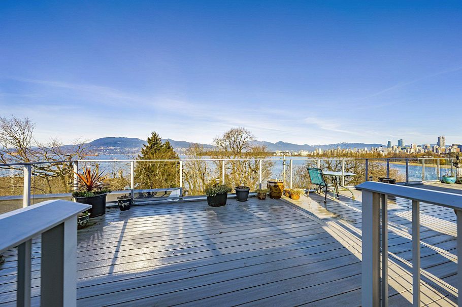 305 2430 Point Grey Road Vancouver, BC - 23