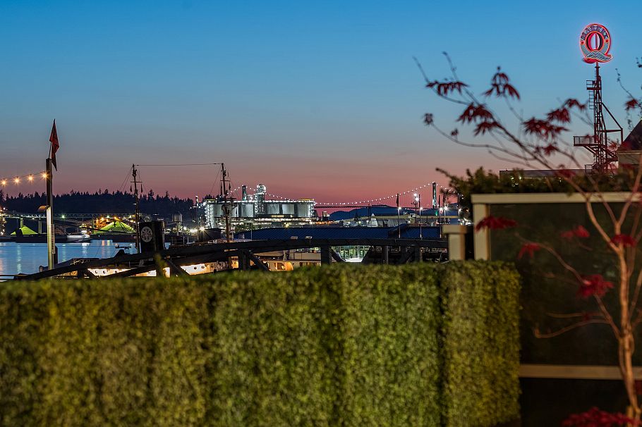 105 175 Victory Ship Way North Vancouver, BC - 16