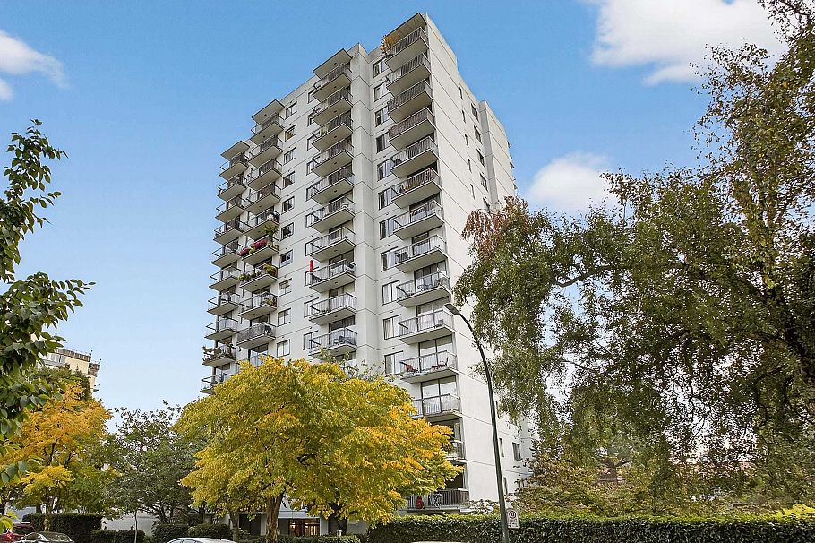 102 1146 Harwood Street Vancouver, BC - 2