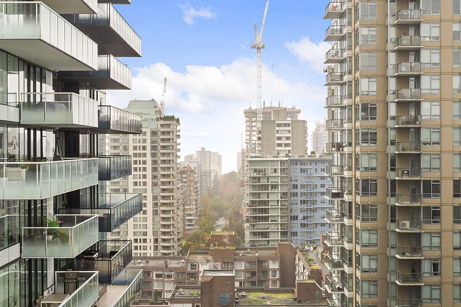 2301 1351 Continental Street Vancouver, BC - 2