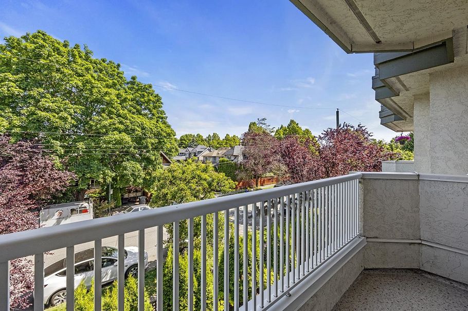 302 458 E 43rd Avenue Vancouver, BC - 18