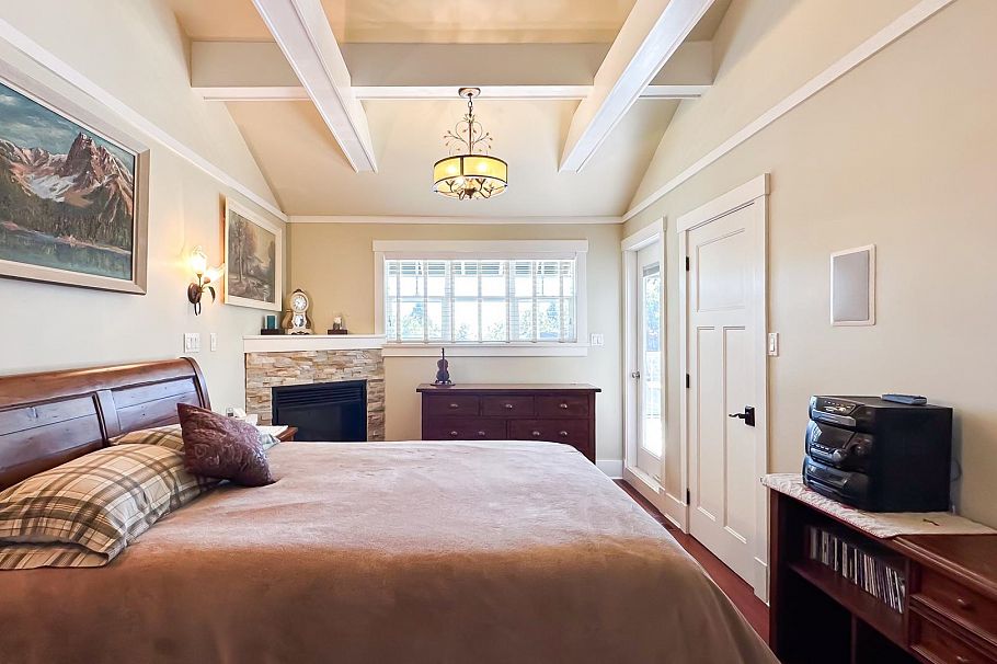 4084 W 32nd Avenue Vancouver, BC - 17