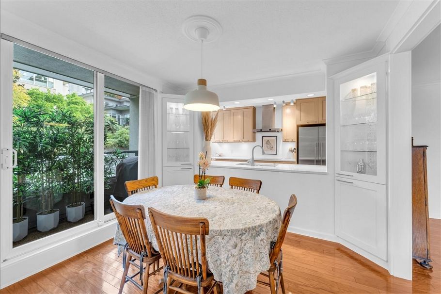 401 1330 Jervis Street Vancouver, BC - 9