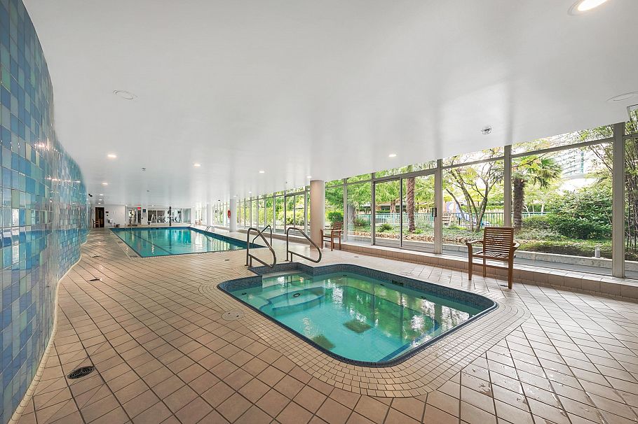 1101 1033 Marinaside Crescent Vancouver, BC - 32