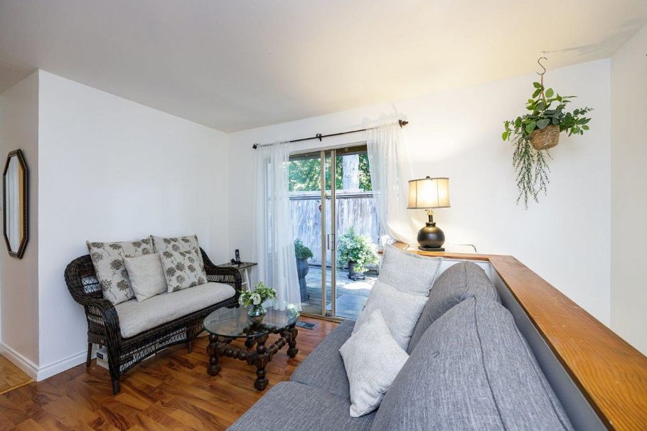 1061 Gladwin Drive North Vancouver, BC - 13