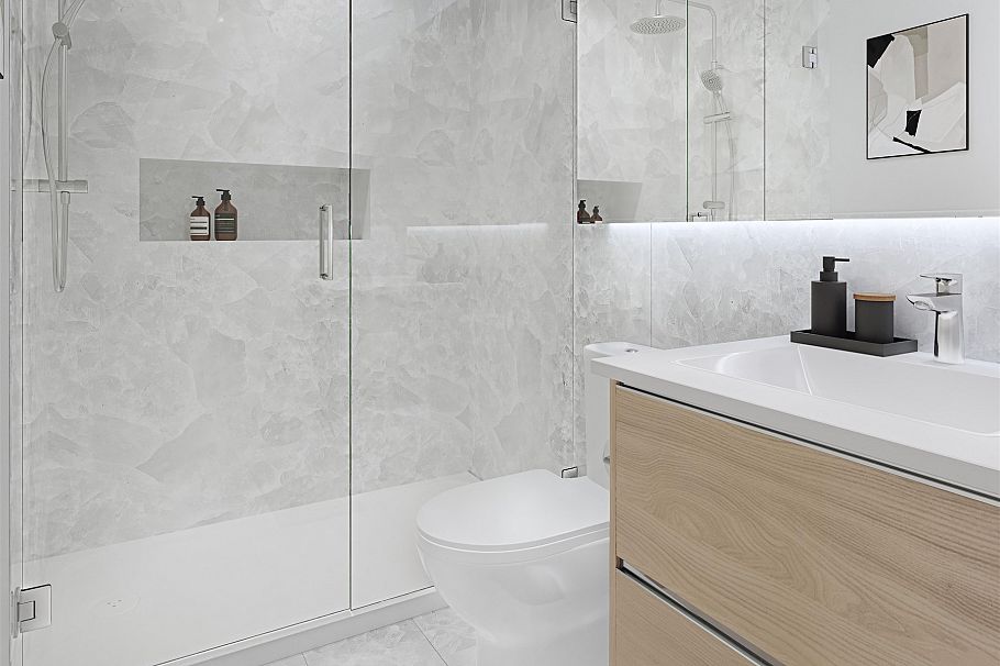 206 788 W 39th Avenue Vancouver, BC - 2