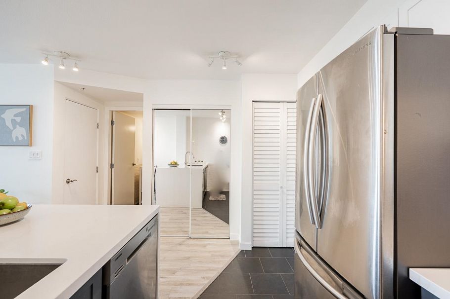 705 2733 Chandlery Place Vancouver, BC - 16