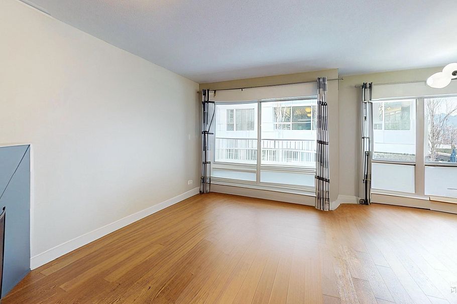 403 985 W 10th Avenue Vancouver, BC - 21