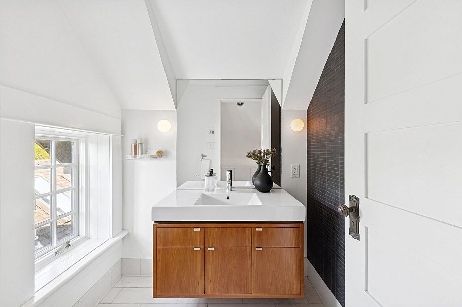 3617 West 2nd Avenue Vancouver, BC - 31