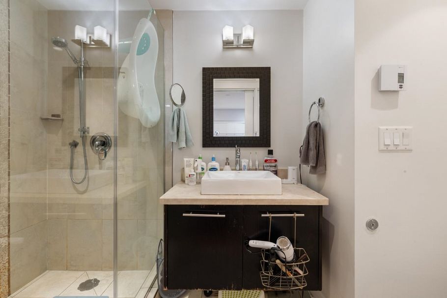 744 Kilkeel Place North Vancouver, BC - 16