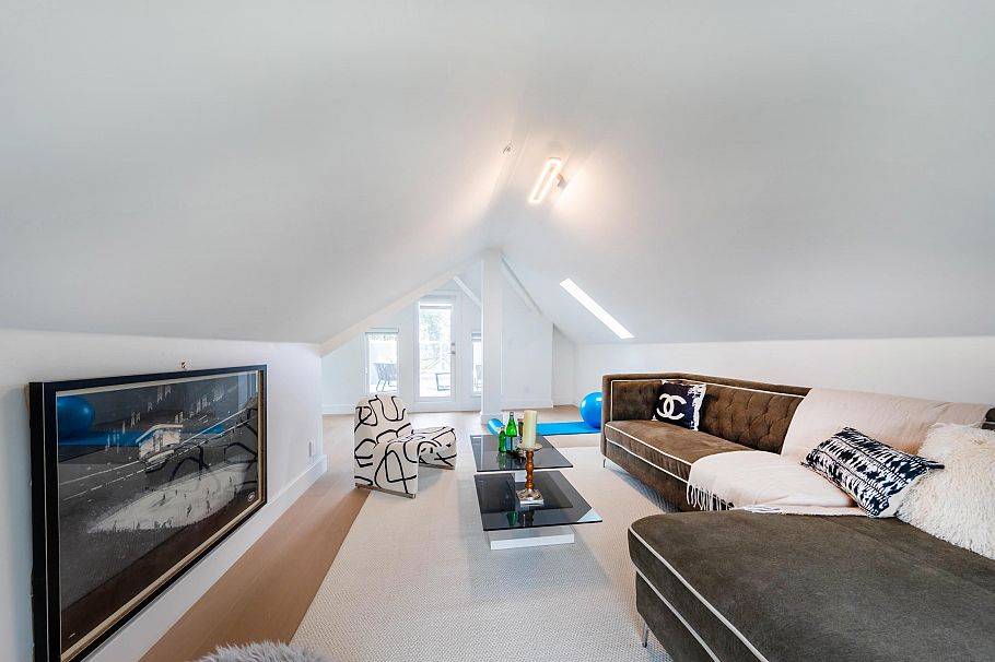 3727 W 22nd Avenue Vancouver, BC - 26