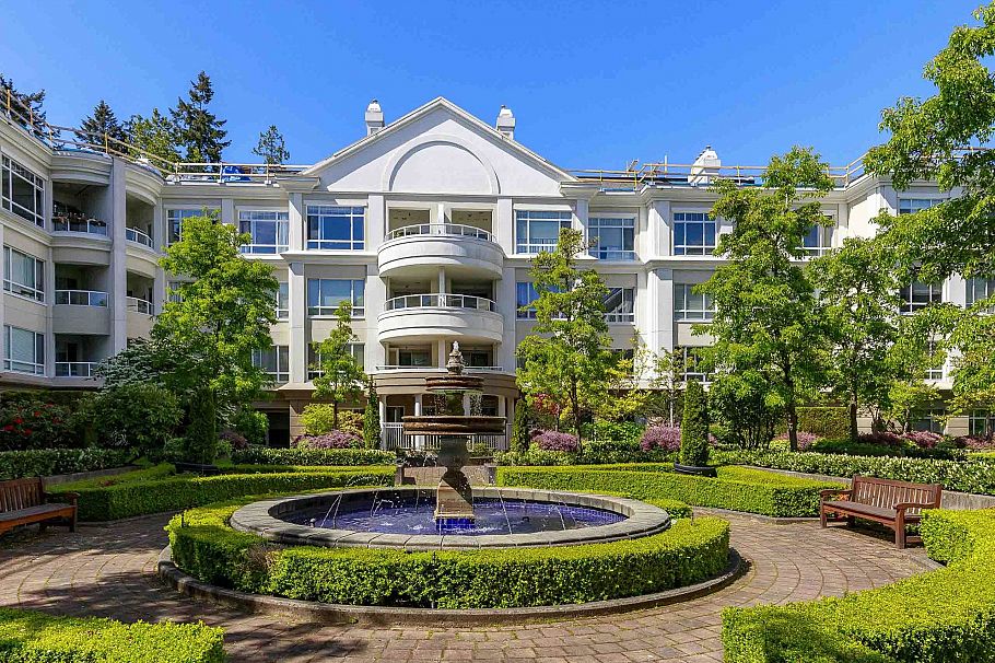 109 5735 Hampton Place Vancouver, BC - 1