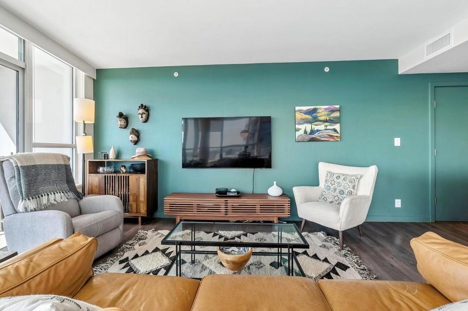 1006 112 E 13th Street North Vancouver, BC - 9