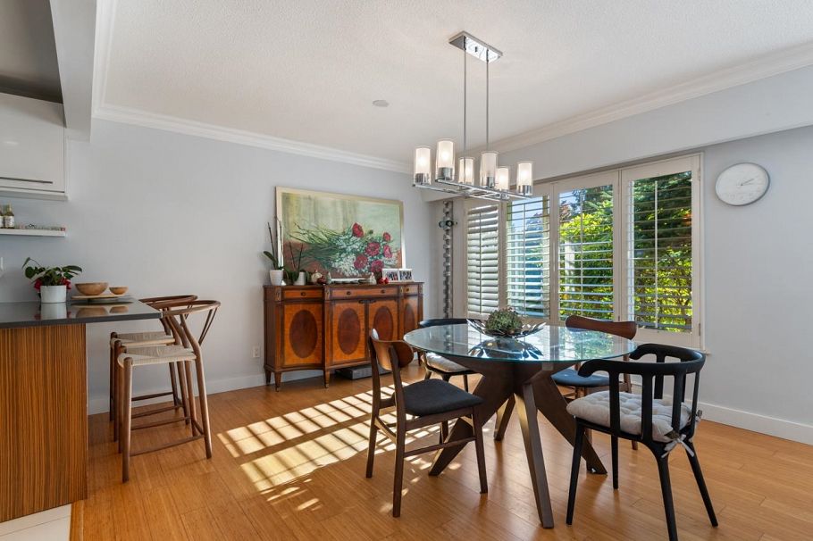 744 Kilkeel Place North Vancouver, BC - 5