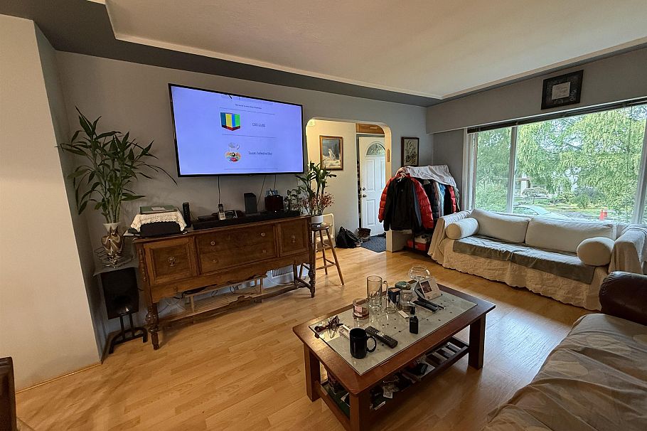 5828 Kerr Street Vancouver, BC - 5